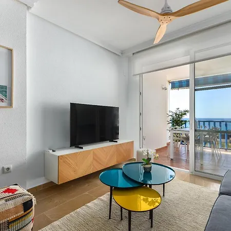 Apartment El Faro *
