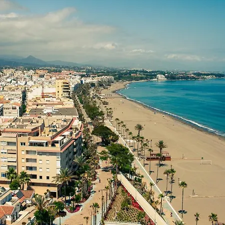 El Faro * Estepona